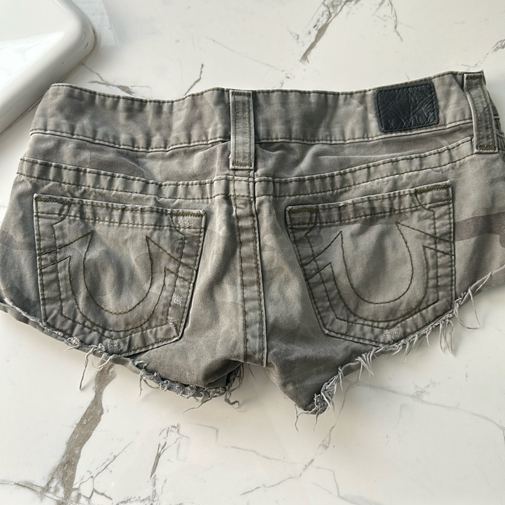 True religion shorts